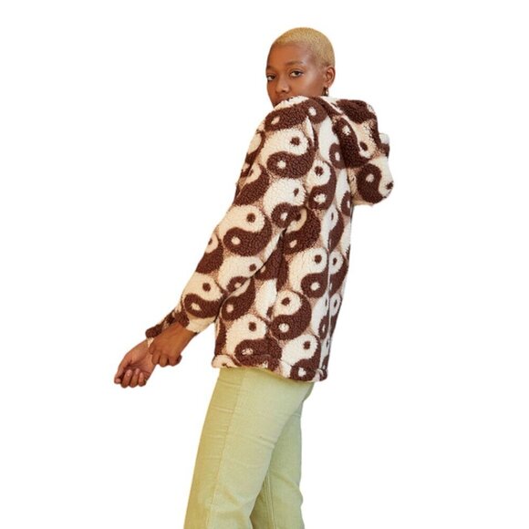 PacSun Royal Sherpa Hoodie | Brown and White | Teddy Fuzzy Jacket Coat, Small - Picture 6 of 16